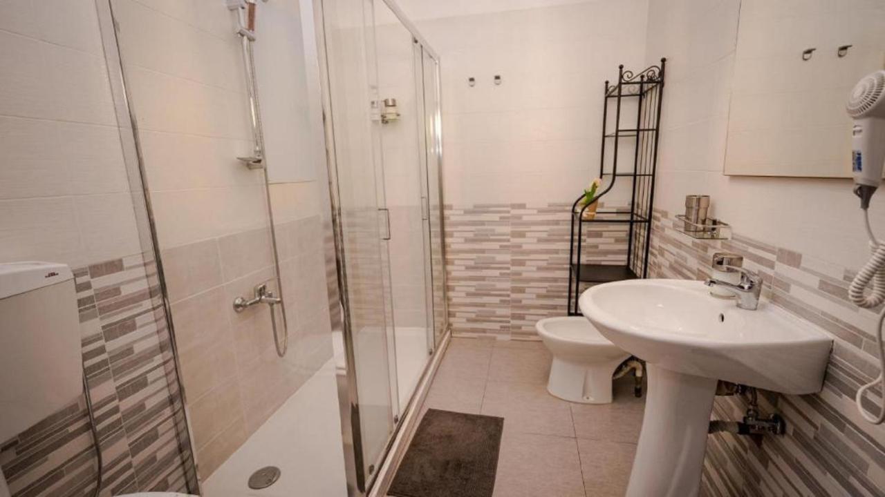 Cconforthotels R&B Semplici Emozioni Bari Dış mekan fotoğraf